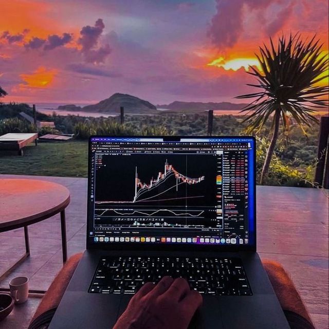 Invest Network