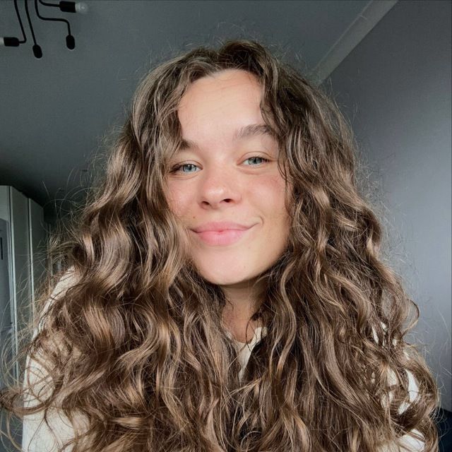 Алекс Веселова